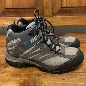 Columbia Shasta Ridge Hiking Boot